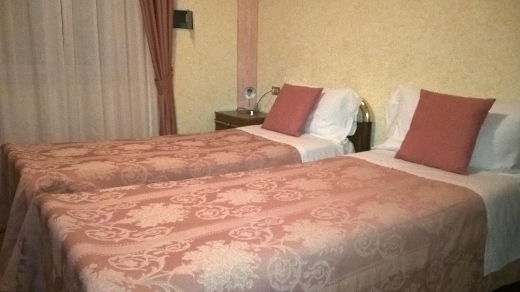 Albergo Stella Alpina โมลเวโน ภายนอก รูปภาพ