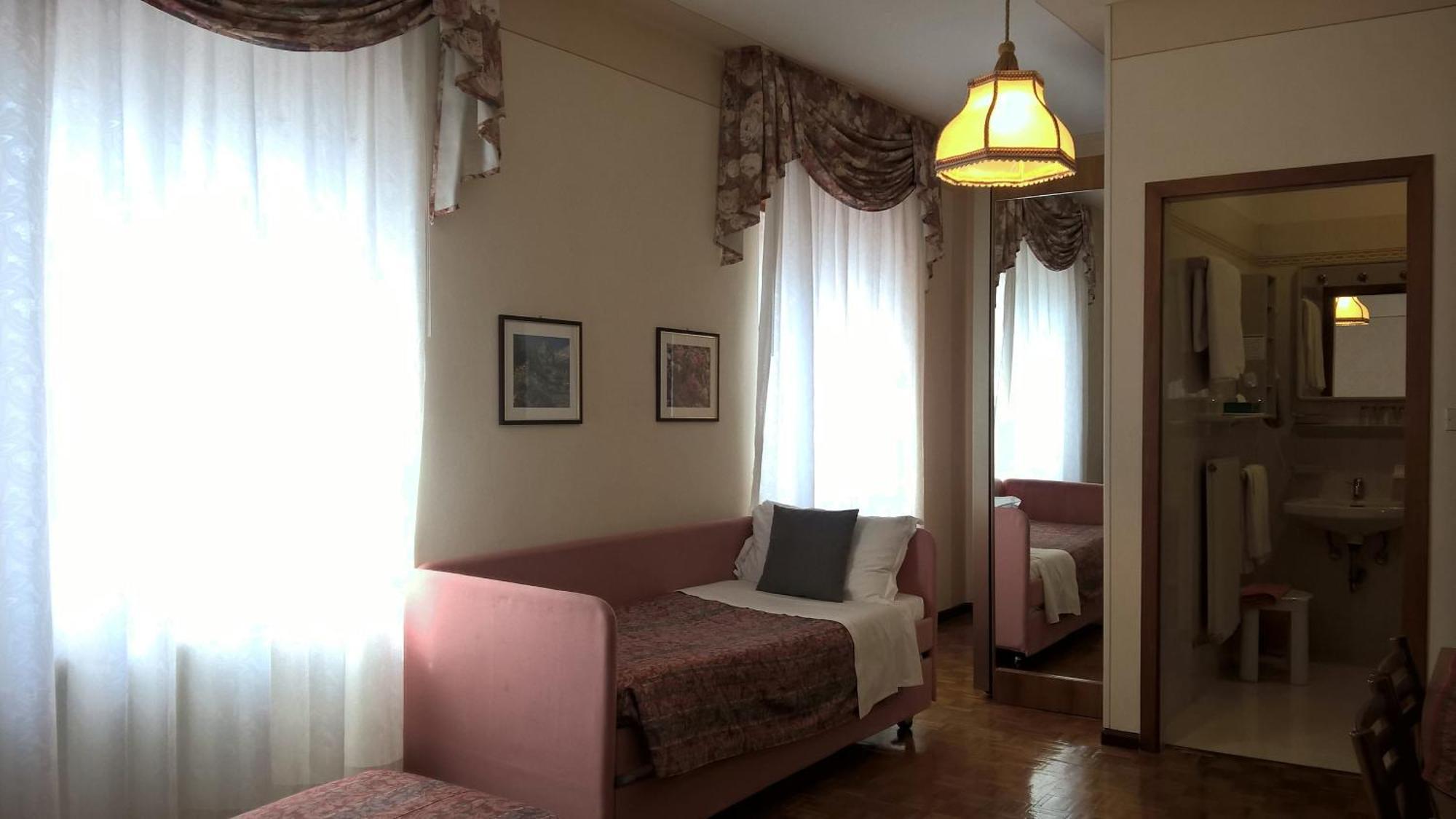 Albergo Stella Alpina โมลเวโน ภายนอก รูปภาพ