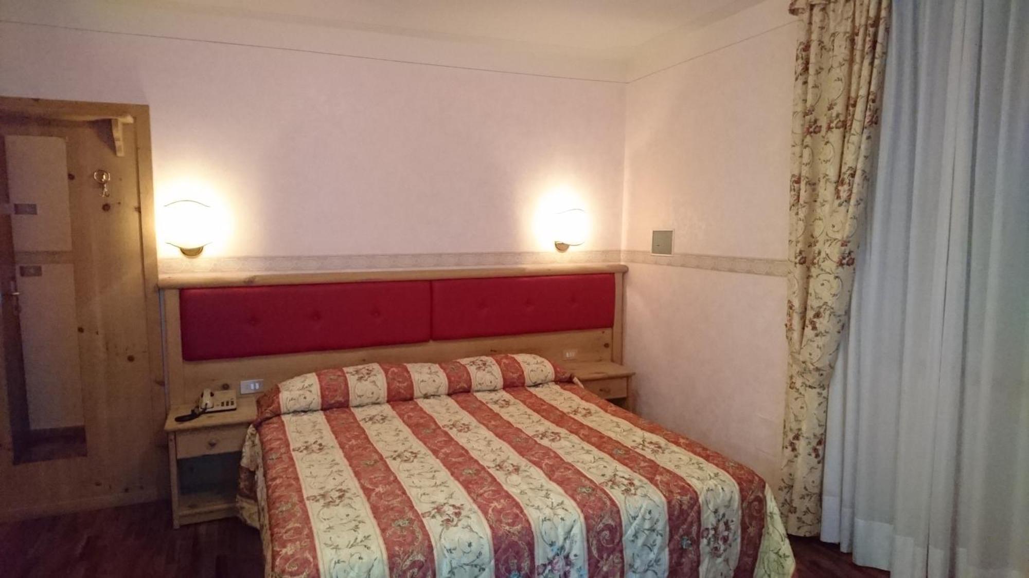Albergo Stella Alpina โมลเวโน ภายนอก รูปภาพ