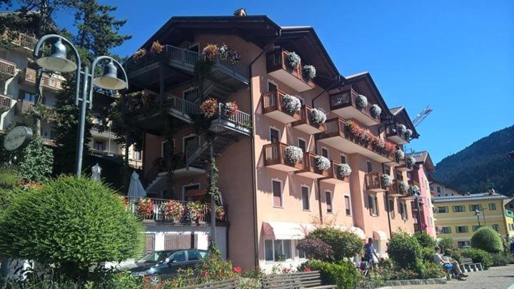 Albergo Stella Alpina โมลเวโน ภายนอก รูปภาพ