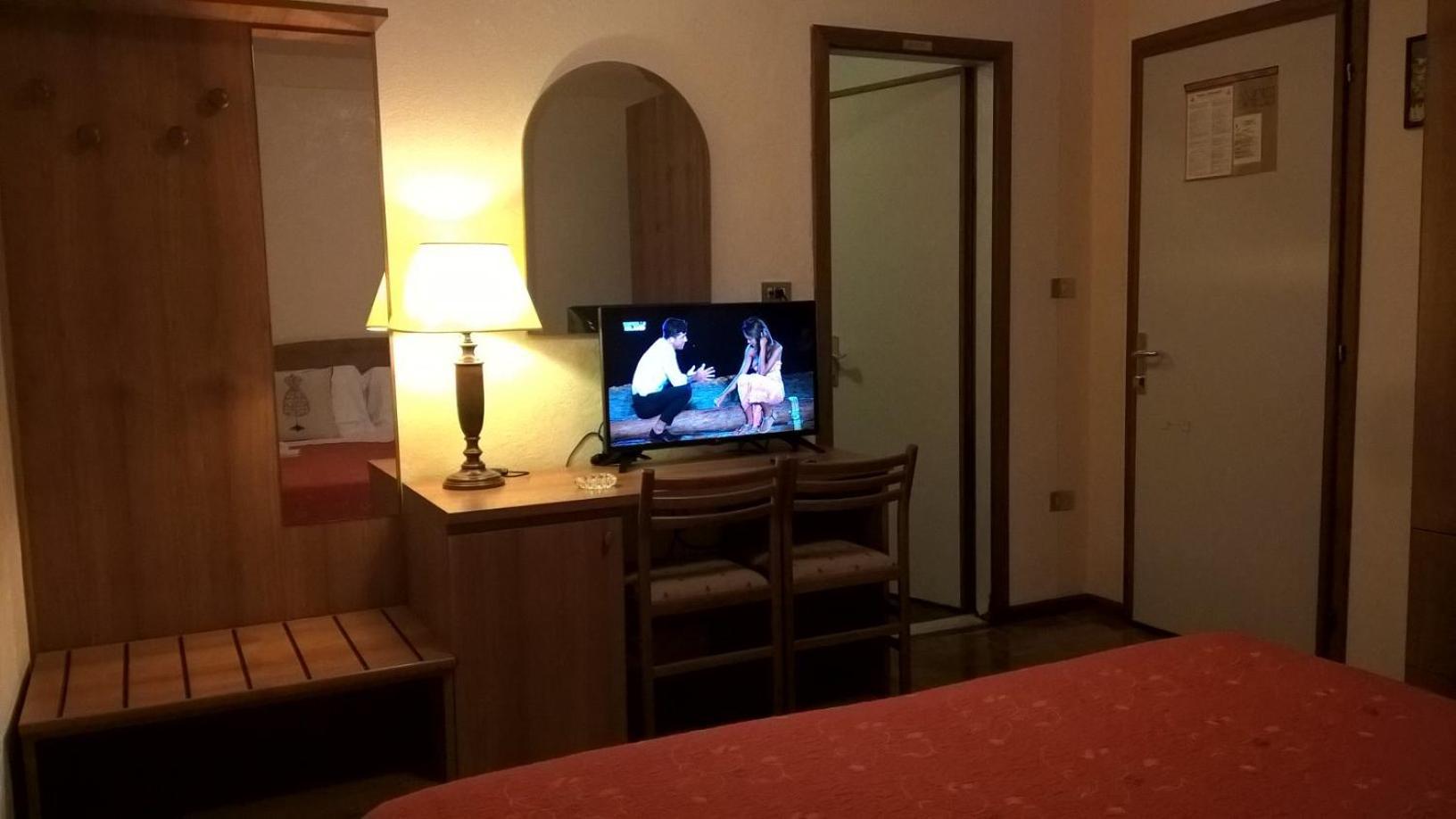 Albergo Stella Alpina โมลเวโน ภายนอก รูปภาพ